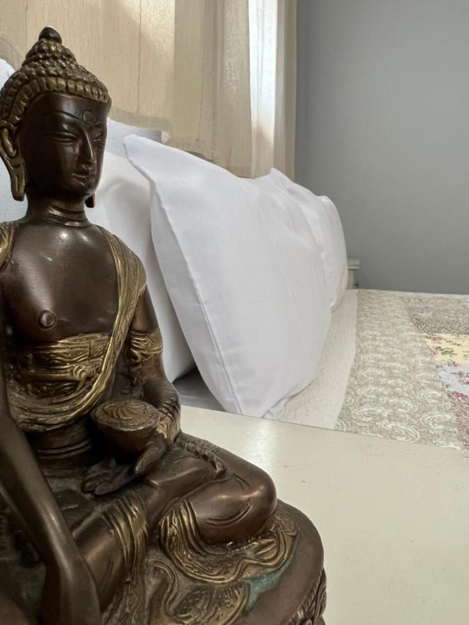Vairocana *
